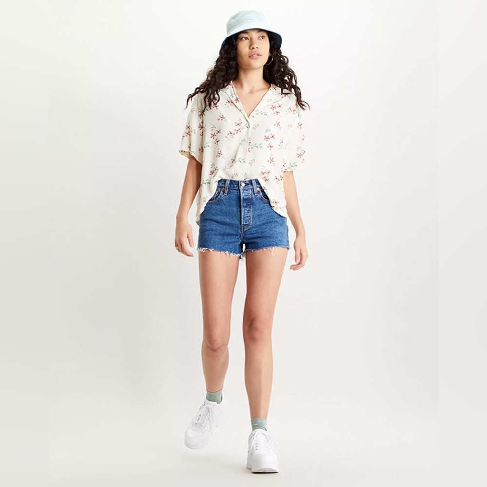 Levi Ribcage Blue Denim Shorts